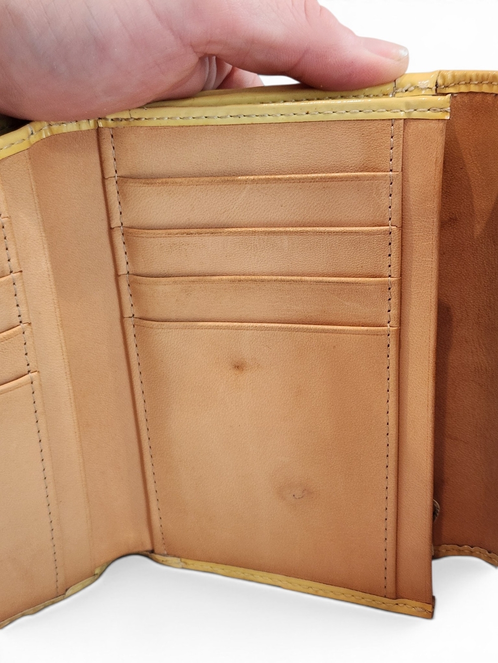 Coach Soft White and Mustard Yellow Leather Trifold Wallet With Coin Zipper - Picture 7 of 9